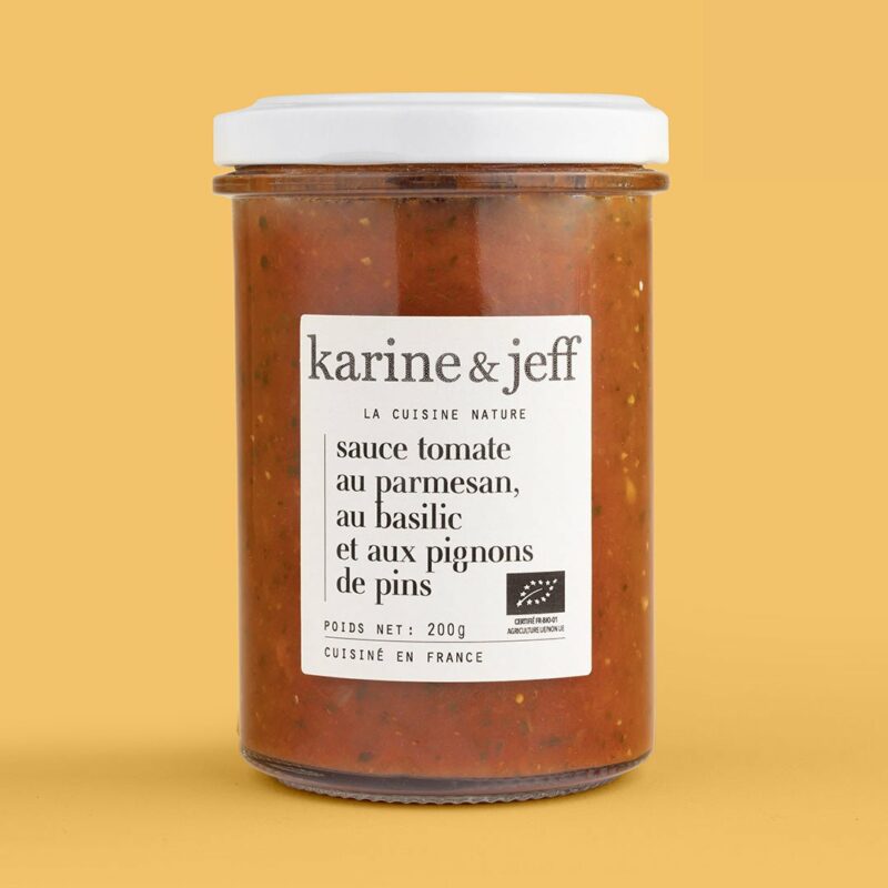 Sauce tomate au parmesan, au basilic et aux pignons de pin - Karine & Jeff