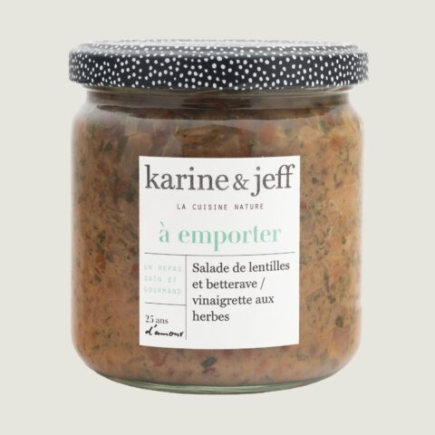 Lentil and beetroot salad / herb vinaigrette
