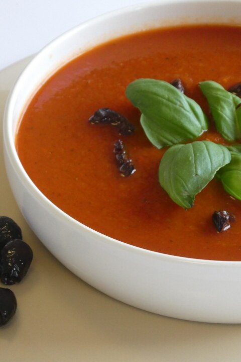 An Easy French Dinner, from Pantry to Table